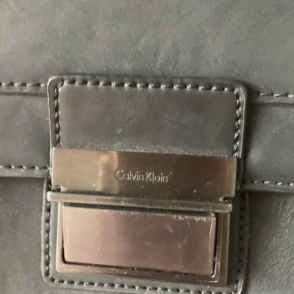 Calvin Klein messenger bag - Picture 4 of 6